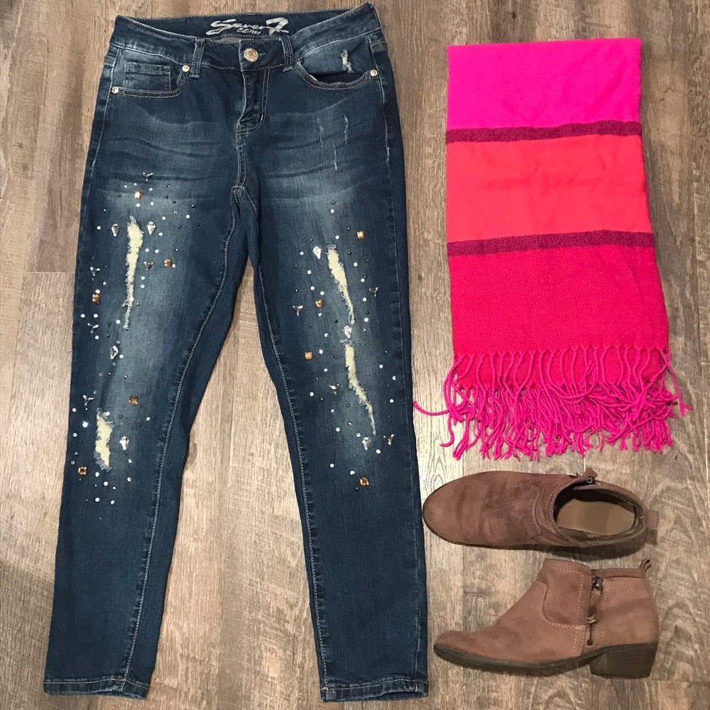Seven7 Distressed Rhinestone Embellished Jeans 4 - Picture 1 of 8